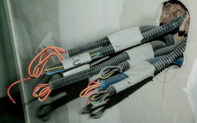 Sådan finder du den rette autoriserede elinstallatør